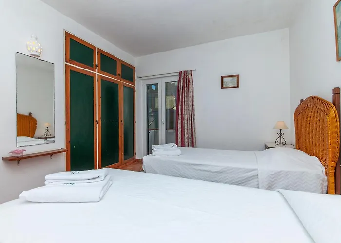 Casas Da Calheta In Da * Luz